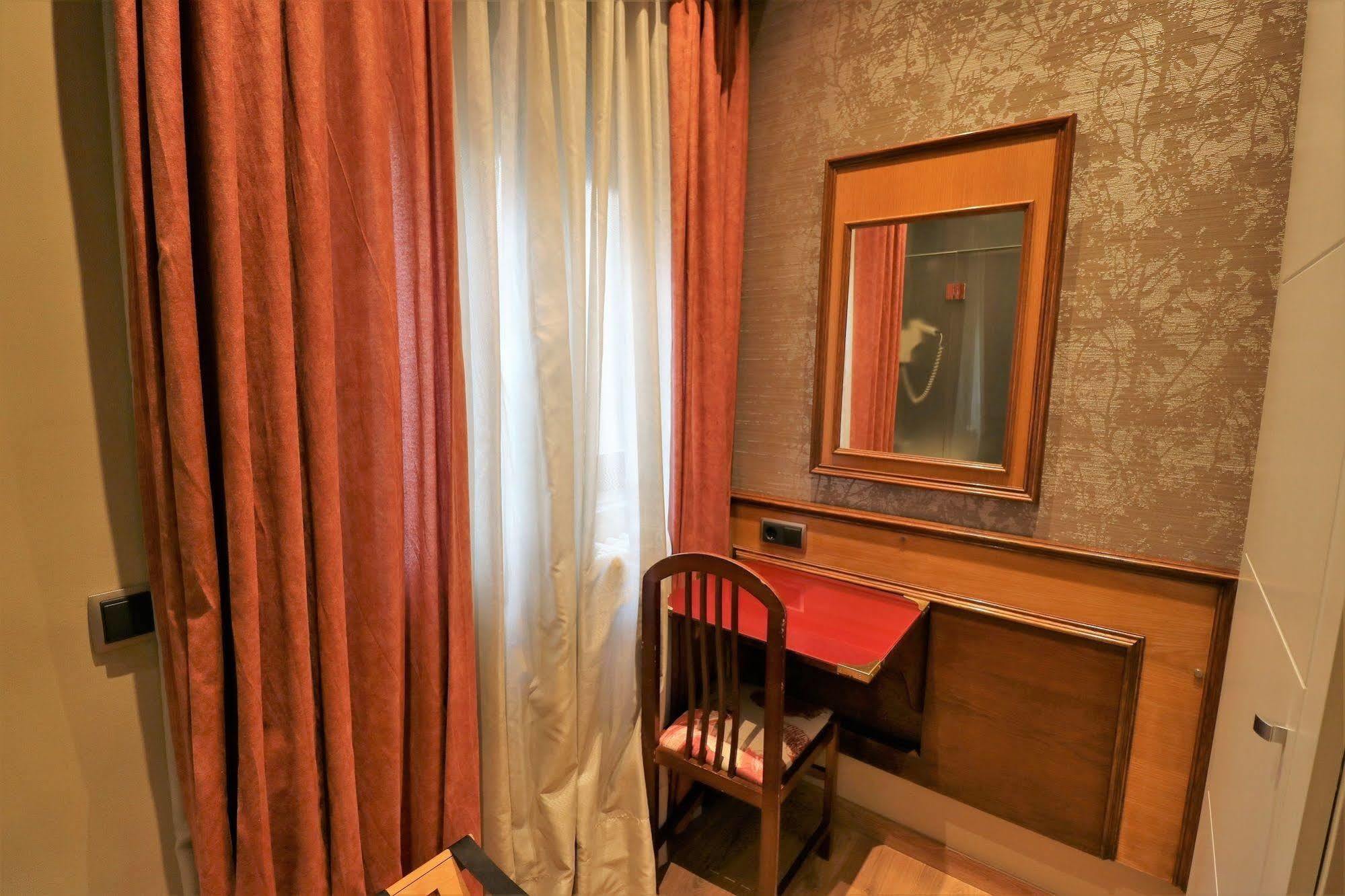 Hispano - Argentino 3* Madrid